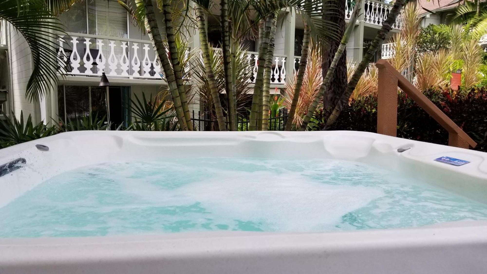 Downtown Hawaiian Paradise Condo With Hot Tub, Pool & Beach - Kona Islander Inn Kailua-Kona Ngoại thất bức ảnh