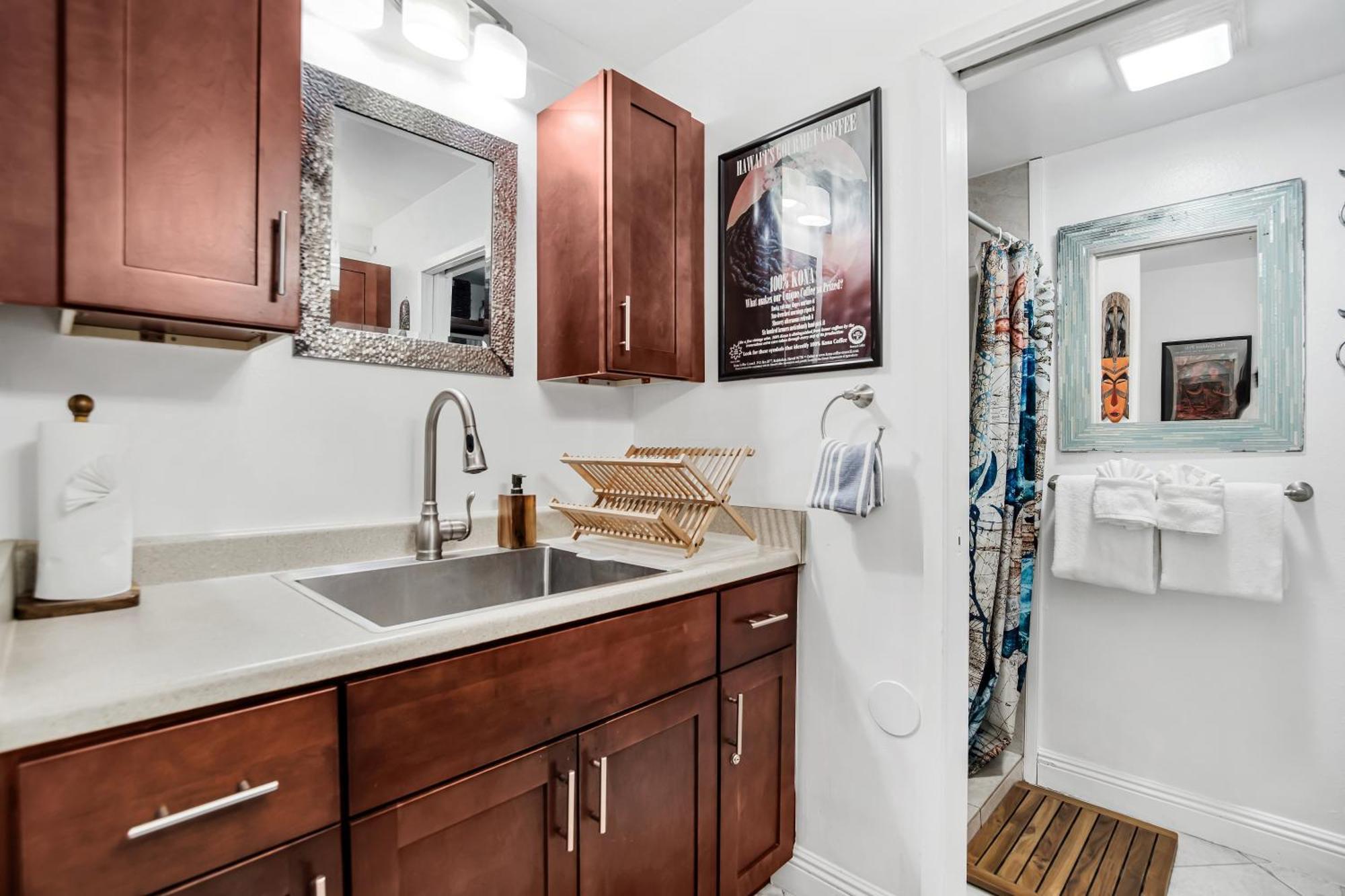 Downtown Hawaiian Paradise Condo With Hot Tub, Pool & Beach - Kona Islander Inn Kailua-Kona Ngoại thất bức ảnh